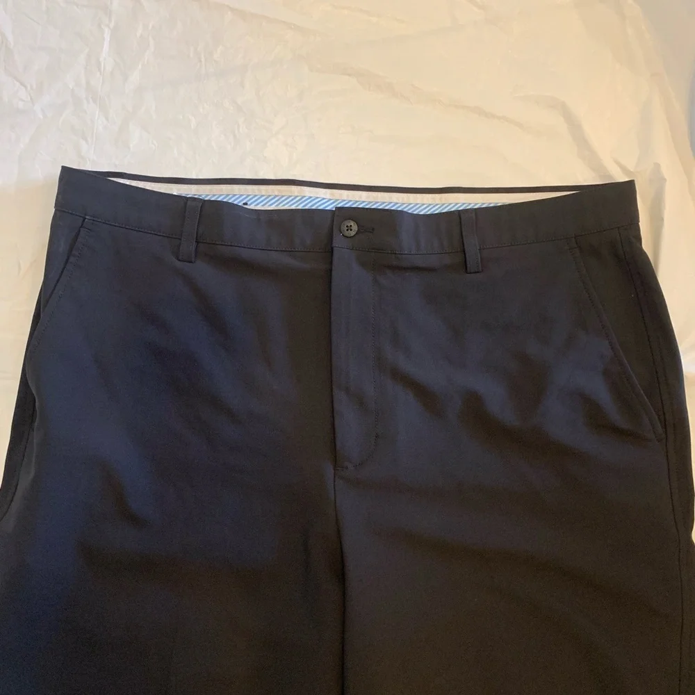 Foot Joy Performance Flat Front Men’s Black Golf Shorts Size 40